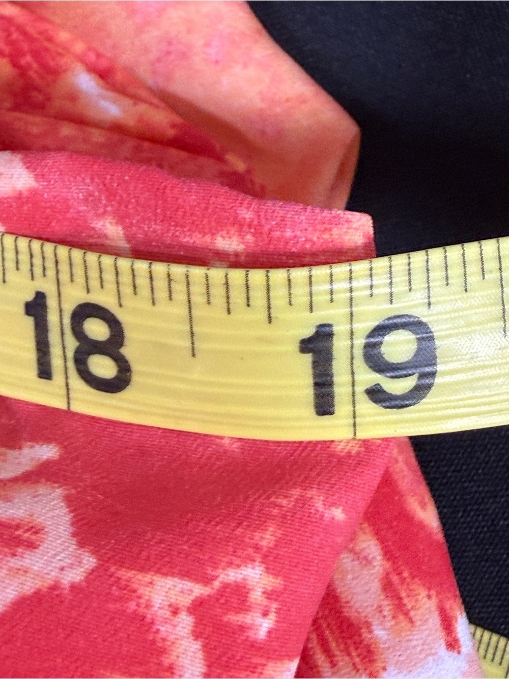 Red Patterned Ruffle-Neck Sleeveless Dress - Picture 8 of 13